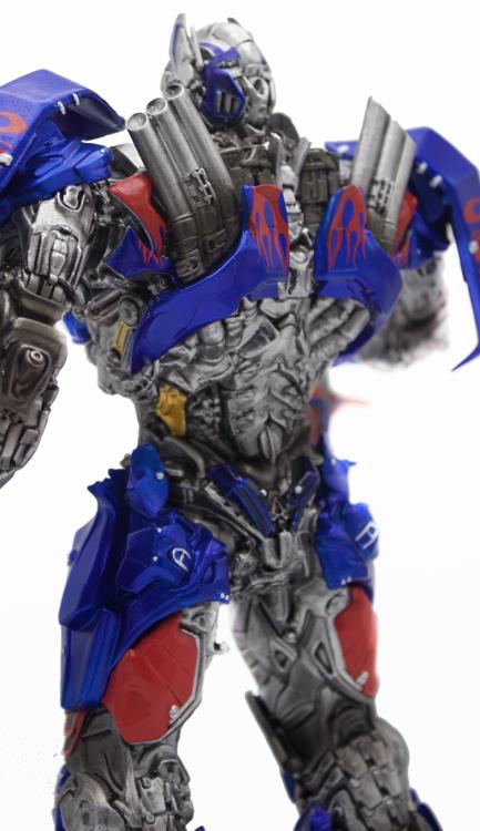 Transformers: The Last Knight Optimus Prime Phone Dock Statue Gallery Image 11