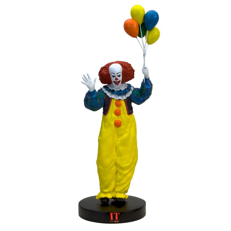 IT Pennywise Premium Motion Statue Gallery Image 4