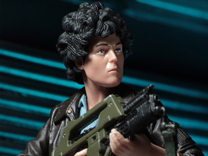 Aliens Series 12 Lt. Ellen Ripley (Bomber Jacket) Figure Gallery Image 1