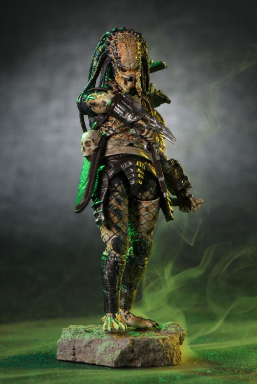 Predator 2 Elder Predator 1:18 Scale Action Figure Gallery Image 3