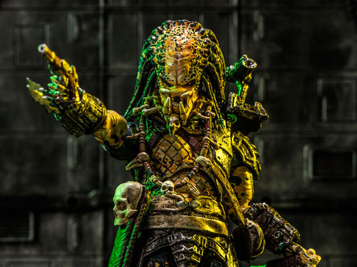 Predator 2 Elder Predator 1:18 Scale Action Figure Gallery Image 1