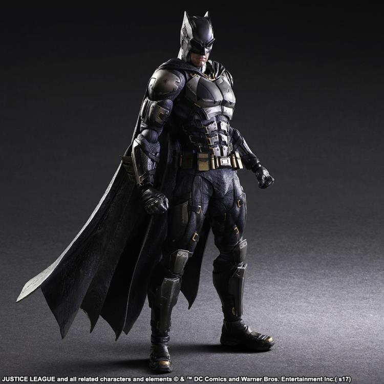 Justice League Play Arts Kai Batman (Tactical Suit Ver.) Gallery Image 3