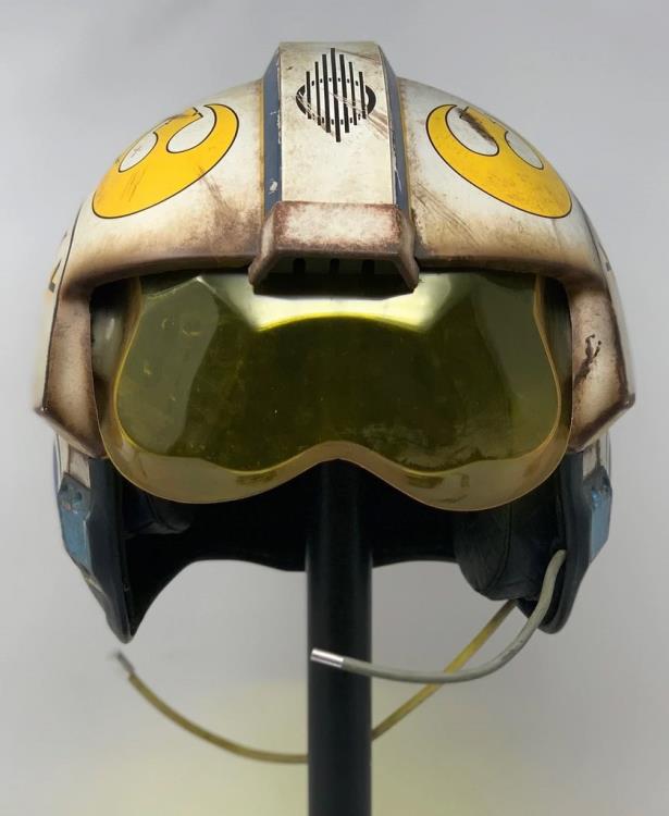 Star Wars: The Force Awakens Rey Salvaged X-Wing 1:1 Scale Wearable Helmet Gallery Image 4