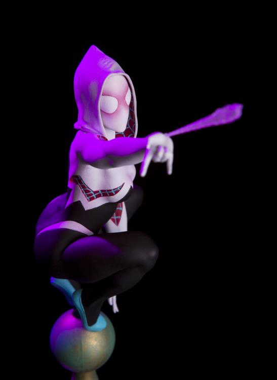 Marvel Spider-Gwen Statue Gallery Image 11