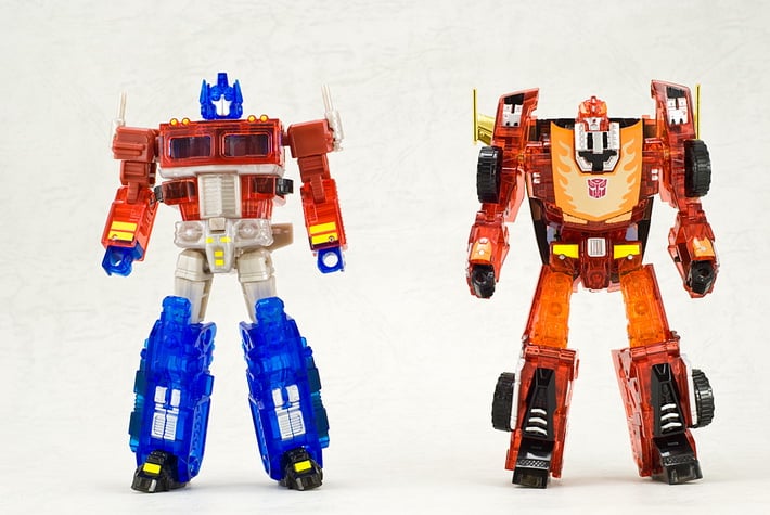 Transformers: Sons of Cybertron Henkei Classics Optimus Prime