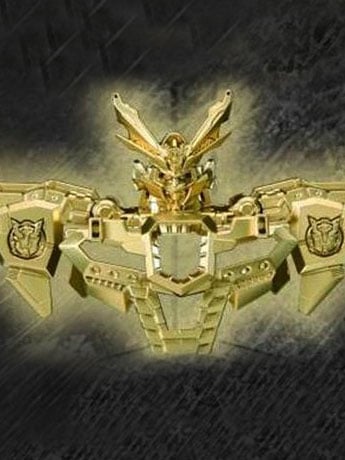 Transformers Go! GoKenzan Combiner Golden Helmet Exclusive Gallery Image 2