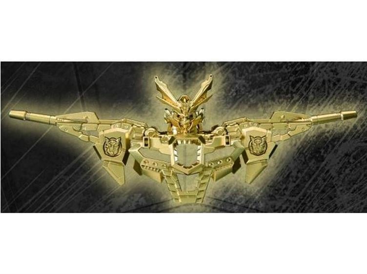 Transformers Go! GoKenzan Combiner Golden Helmet Exclusive Gallery Image 3