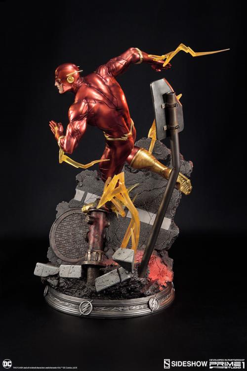 Justice League New 52 The Flash Statue Gallery Image 8