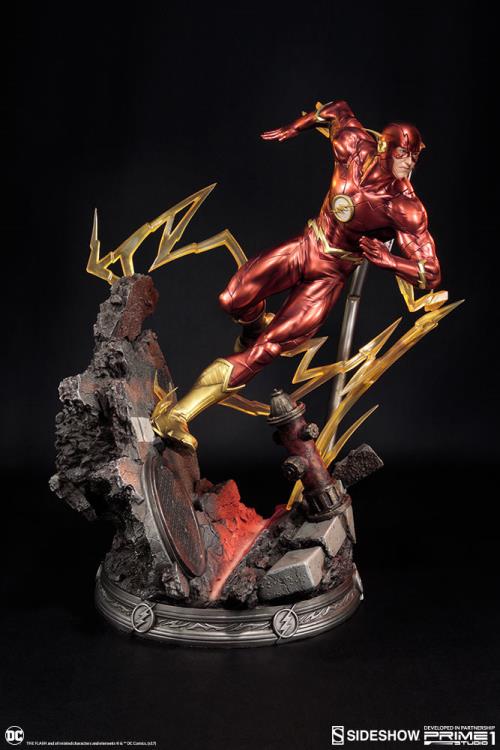 Justice League New 52 The Flash Statue Gallery Image 4