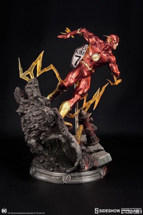 Justice League New 52 The Flash Statue Gallery Image 5