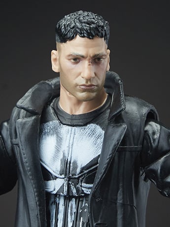 Daredevil Marvel Legends Punisher (Man-Thing BAF) Gallery Image 2