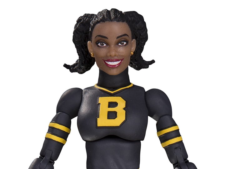 DC Designer Series Bombshells Bumblebee Figure (Ant Lucia) Gallery Image 1