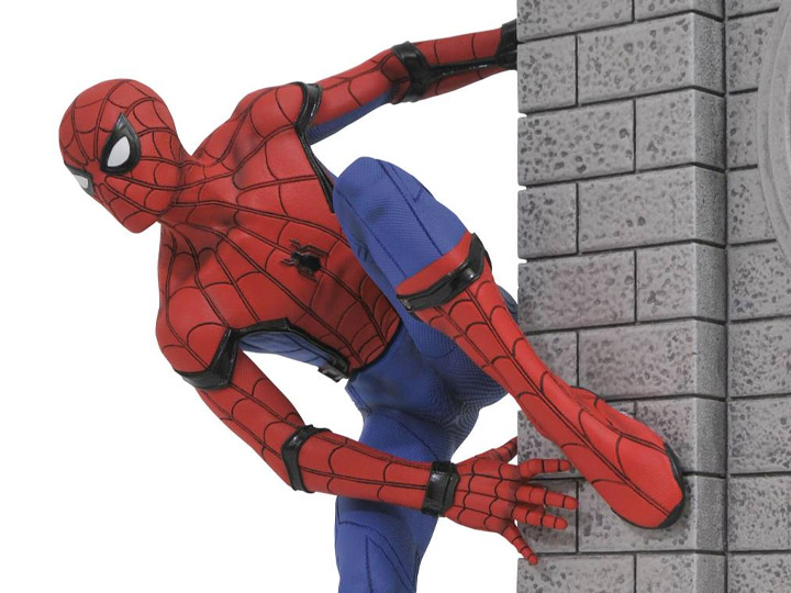 Spider-Man: Homecoming Gallery Spider-Man Figure Gallery Image 1