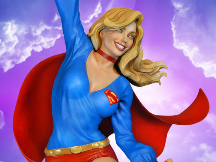 DC Comics Super Powers Collection Supergirl Maquette Gallery Image 1