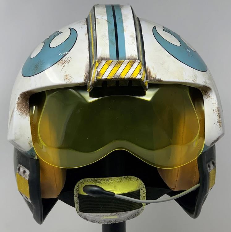 Rogue One: A Star Wars Story General Merrick (Blue Squadron) 1:1 Scale Wearable Helmet Gallery Image 3