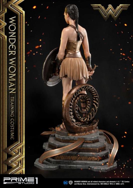 Wonder Woman Museum Masterline Wonder Woman (Training Costume) 1/3 Scale Statue Gallery Image 6
