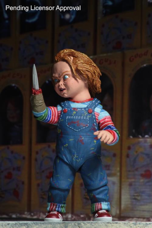 Child's Play Ultimate Chucky Figure Gallery Image 5