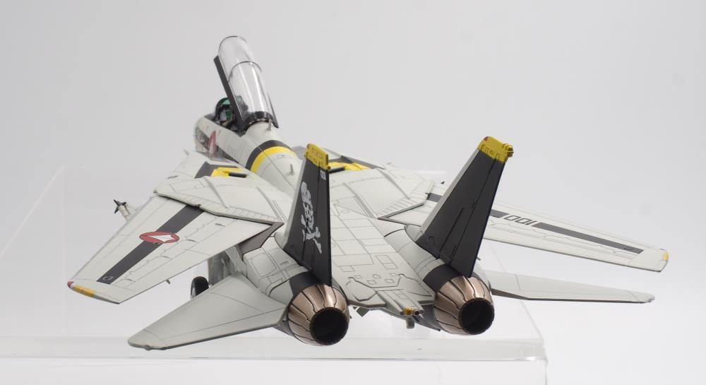 Robotech 1/72 F-14 S Type Collectible Model Gallery Image 7