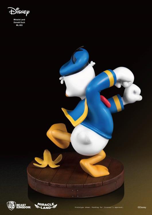 Disney Miracle Land ML-003 Donald Duck Statue PX Previews Exclusive Gallery Image 4