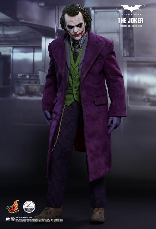 The Dark Knight QS010 The Joker 1/4th Scale Collectible Figure Gallery Image 5