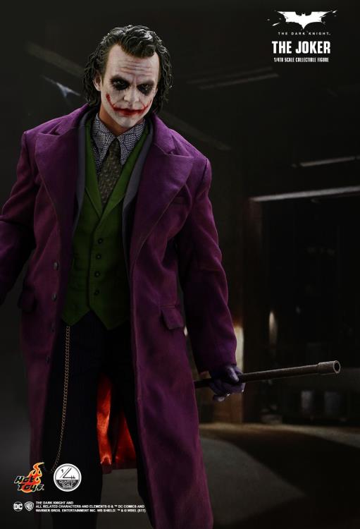 The Dark Knight QS010 The Joker 1/4th Scale Collectible Figure Gallery Image 14