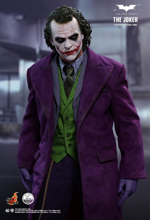 The Dark Knight QS010 The Joker 1/4th Scale Collectible Figure Gallery Image 10