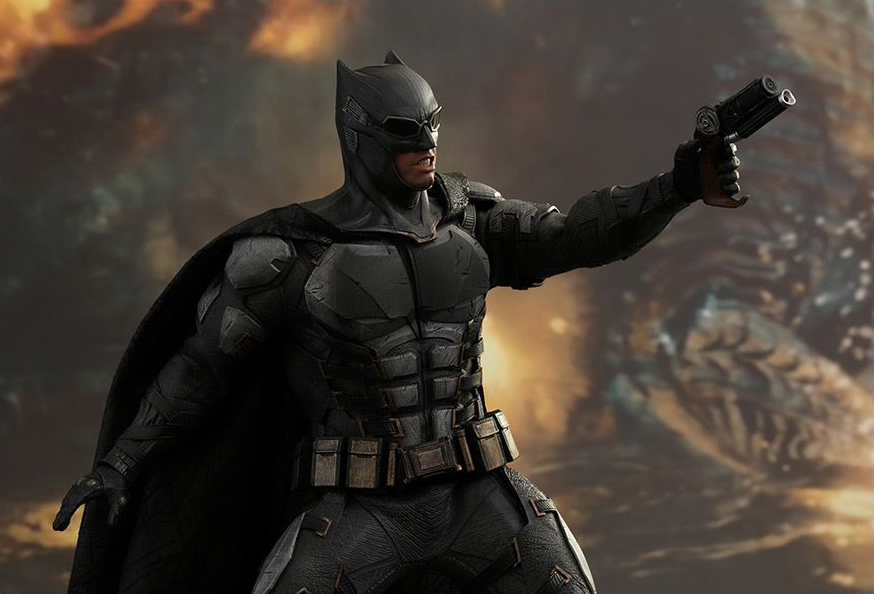 Justice League MMS432 Batman (Tactical Batsuit Ver.) 1/6th Scale Collectible Figure Gallery Image 9
