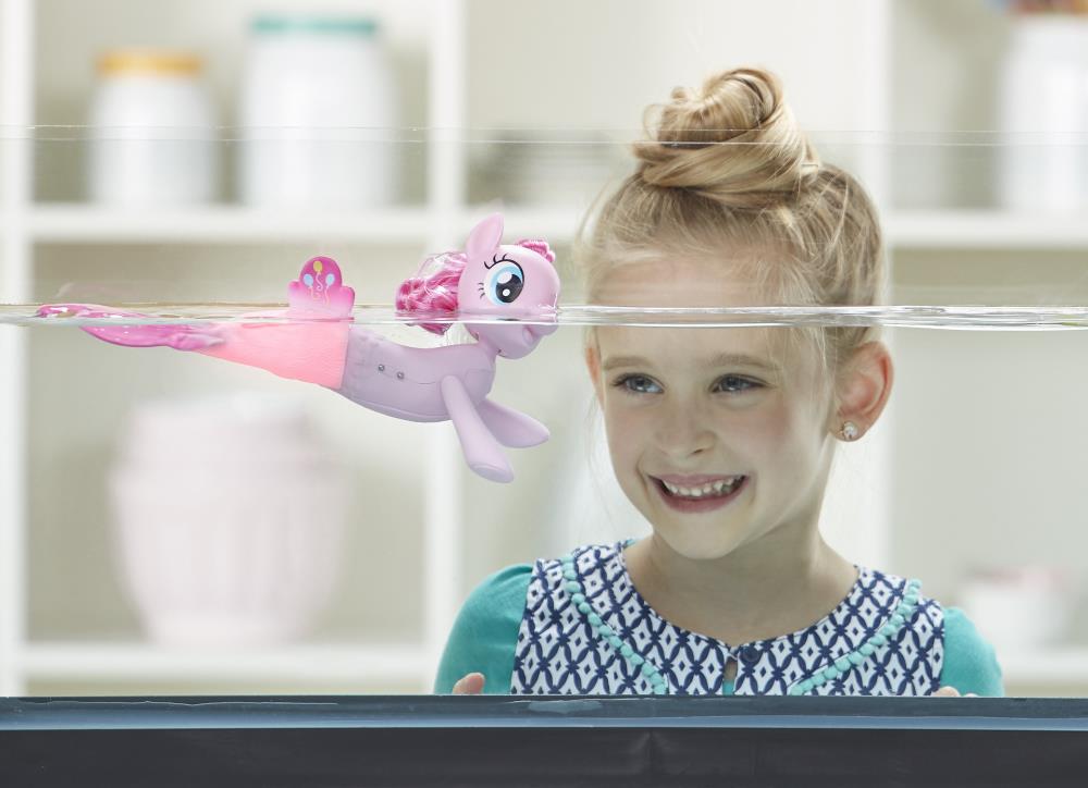 My Little Pony: The Movie Swimming Sea Pony Pinkie Pie Figure Gallery Image 7