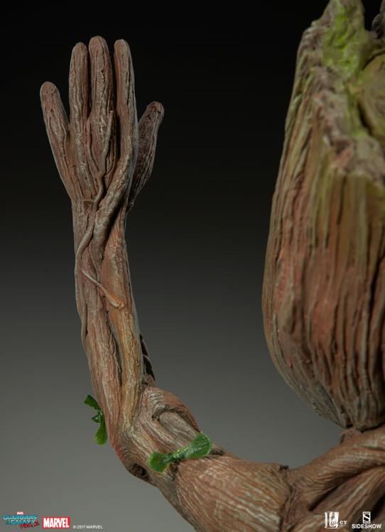 Guardians of the Galaxy Vol. 2 Baby Groot Life-Size Maquette Gallery Image 10