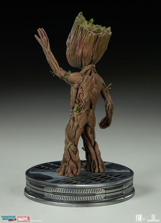 Guardians of the Galaxy Vol. 2 Baby Groot Life-Size Maquette Gallery Image 6
