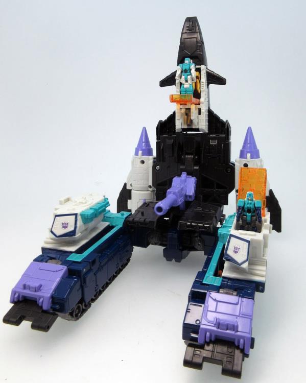 Transformers Legends LG60 Overlord Gallery Image 4