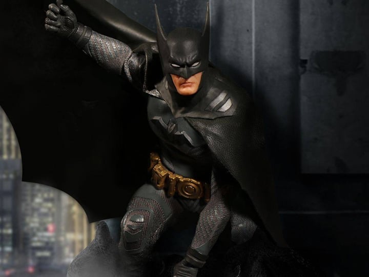 DC Comics One:12 Collective Batman (Ascending Knight) Gallery Image 1