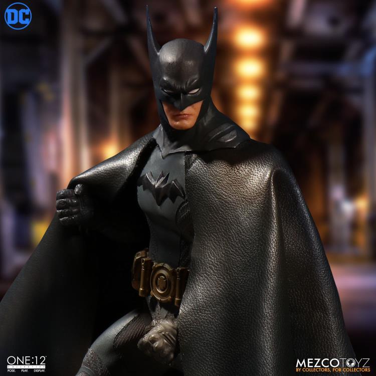 DC Comics One:12 Collective Batman (Ascending Knight) Gallery Image 11
