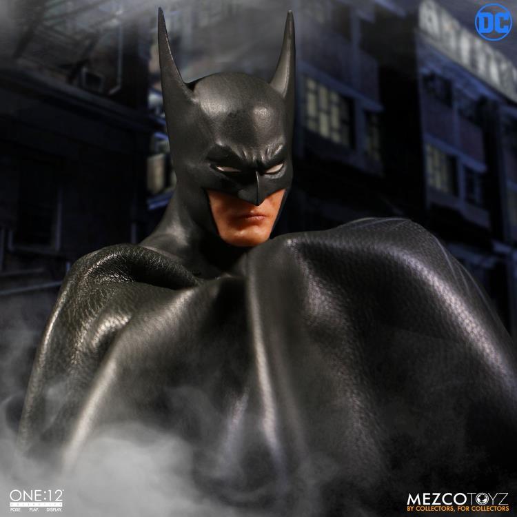 DC Comics One:12 Collective Batman (Ascending Knight) Gallery Image 9