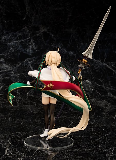 Fate/Grand Order Lancer 1/8 Scale Figure (Jeanne d'Arc/Santa Lily) Gallery Image 5