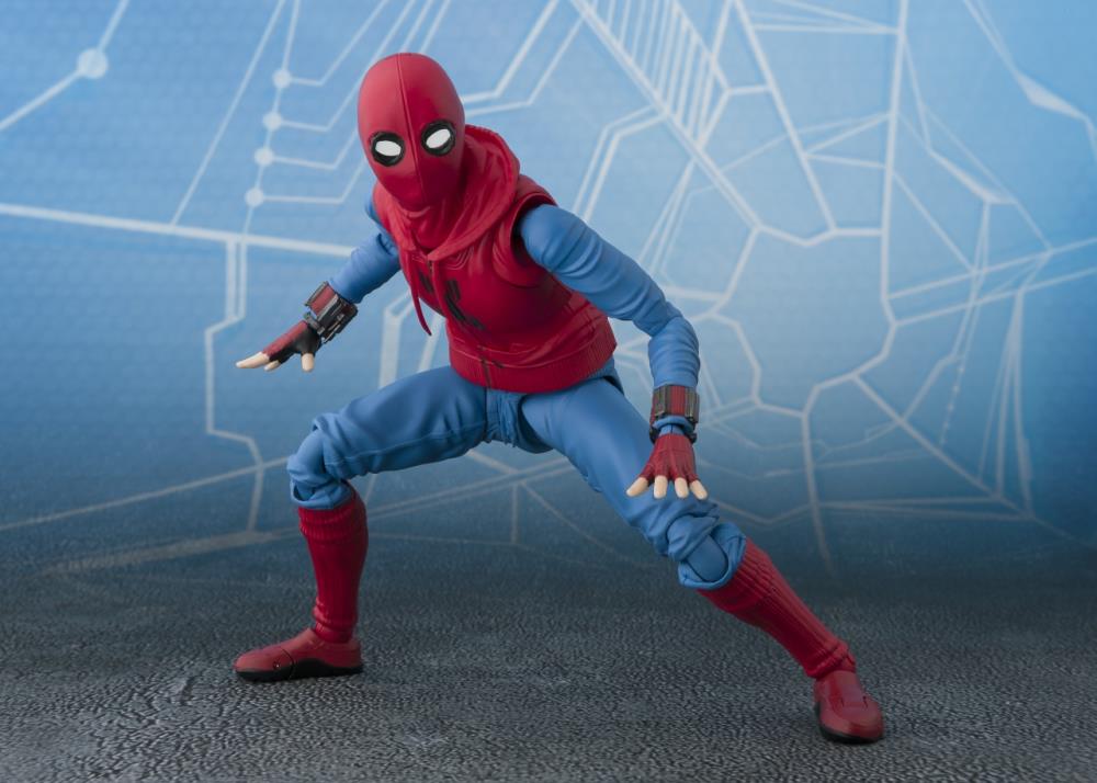 Spider-Man: Homecoming S.H.Figuarts Spider-Man (Homemade Suit Ver.) & Tamashii Option Act Wall Gallery Image 4