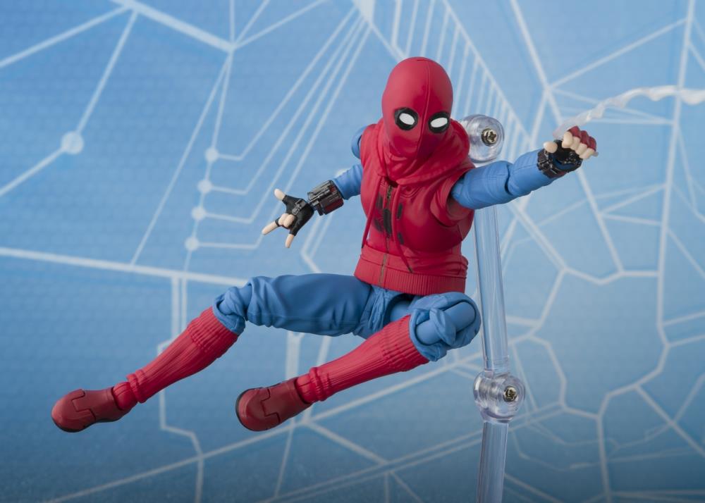 Spider-Man: Homecoming S.H.Figuarts Spider-Man (Homemade Suit Ver.) & Tamashii Option Act Wall Gallery Image 9