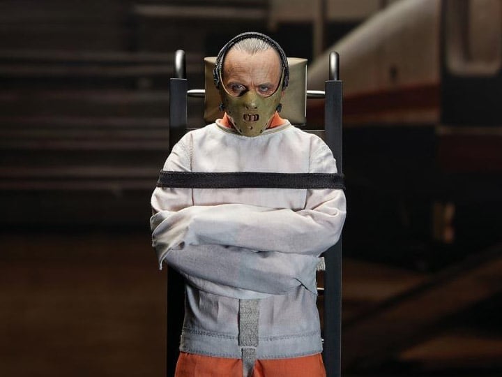 The Silence of the Lambs 1/6 Scale Hannibal Lecter Straitjacket Version Gallery Image 1
