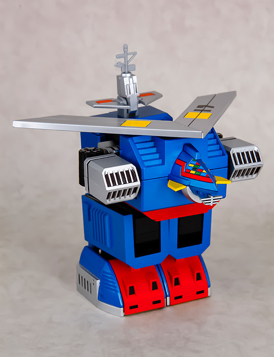Daitetsujin 17 Die-Cast Action Figure Gallery Image 9