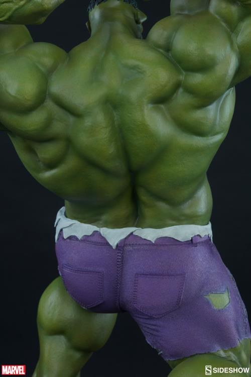 Marvel Avengers Assemble Hulk Statue Gallery Image 12