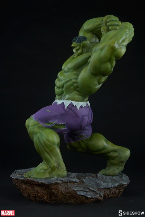 Marvel Avengers Assemble Hulk Statue Gallery Image 6