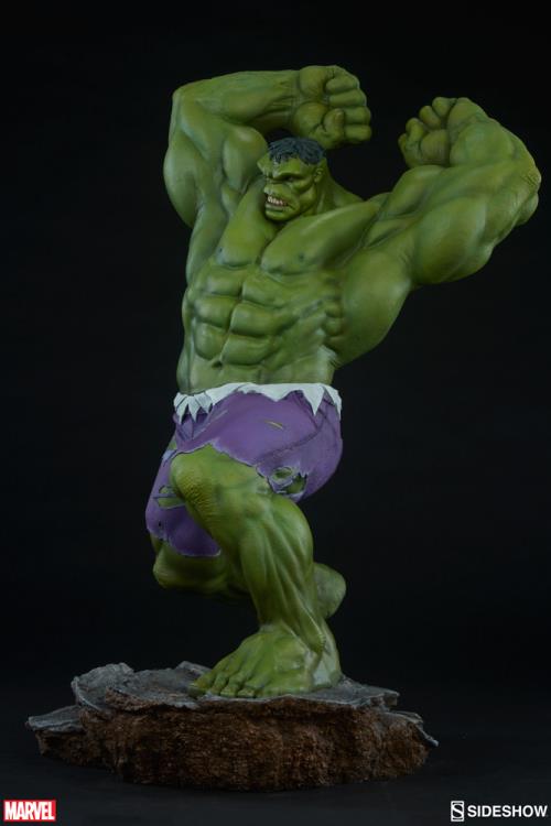 Marvel Avengers Assemble Hulk Statue Gallery Image 5