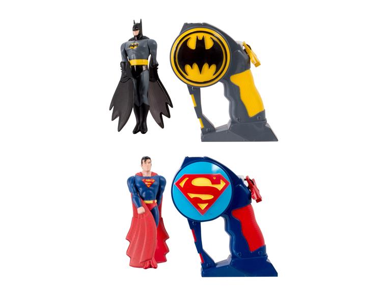 DC Comics Flying Heroes Wave 01 - Set of 2 (Batman & Superman) Gallery Image 1