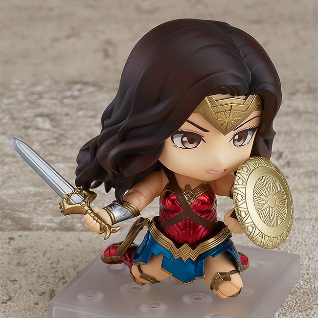 Wonder Woman Nendoroid No.818 Wonder Woman (Hero's Edition) Gallery Image 3