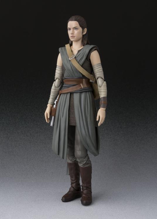 Star Wars S.H.Figuarts Rey (The Last Jedi) Gallery Image 4
