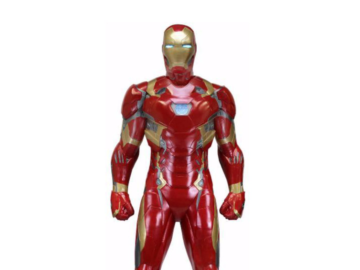 Captain America: Civil War Iron Man Life-Size Foam Figure Gallery Image 1