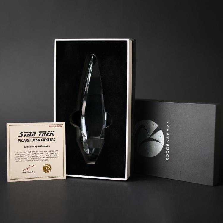 Star Trek: The Next Generation Picard Desk Crystal Prop Replica Gallery Image 7