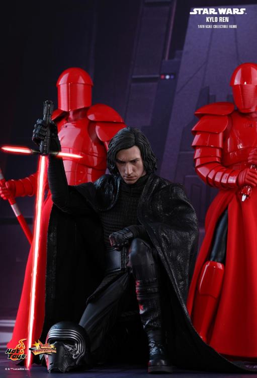 Star Wars: The Last Jedi MMS438 Kylo Ren 1/6th Scale Collectible Figure Gallery Image 8