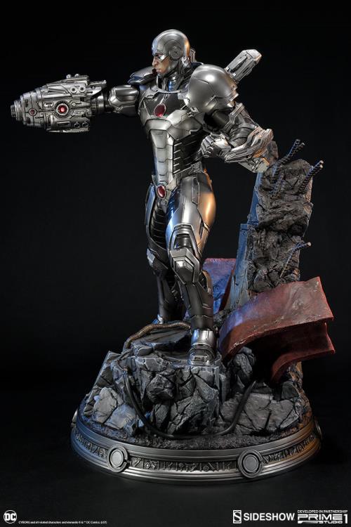 Justice League New 52 Cyborg Statue Gallery Image 8