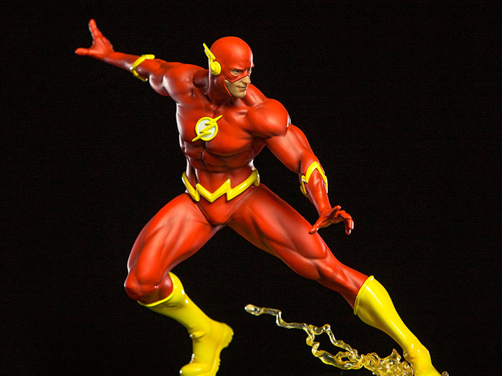 DC Comics The Flash 1/10 Art Scale Statue Gallery Image 1